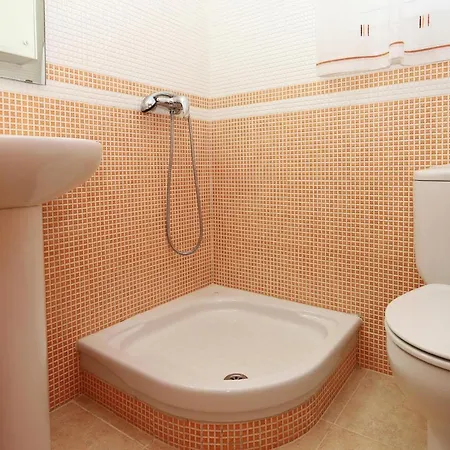 Villa At131 Airco, Con Piscina, Playa A 800m